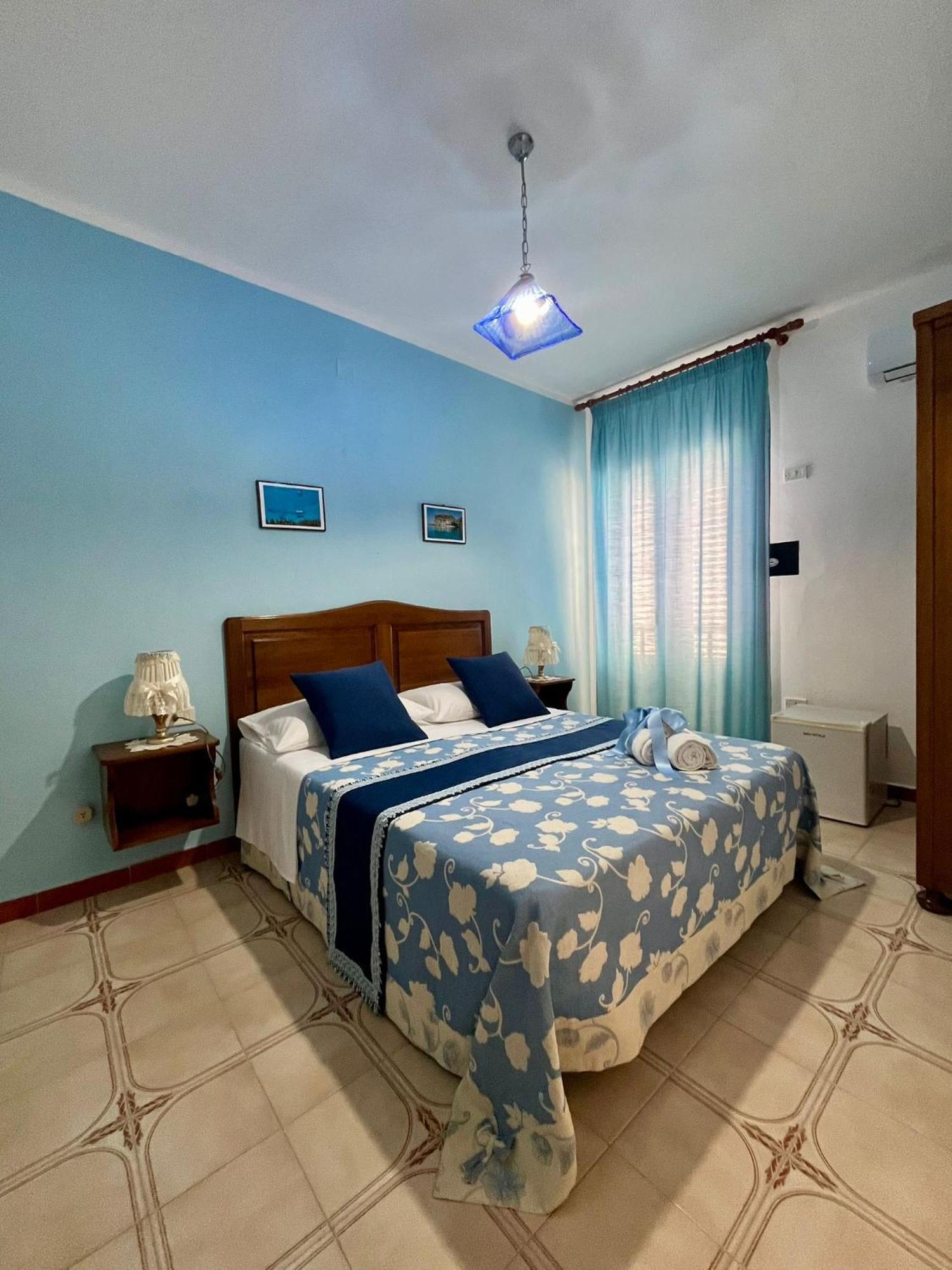 Hotel Giglio Лампедуза Экстерьер фото